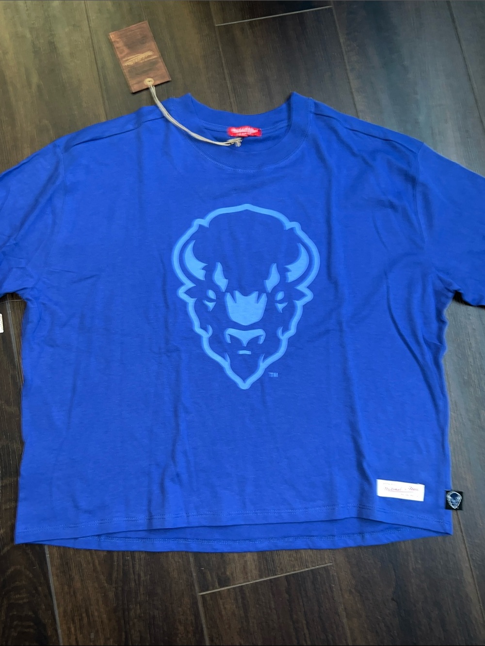 Mitchell & Ness Women’s Howard University Tonal Boxy Crop Tee, HouBlue, Size: XL